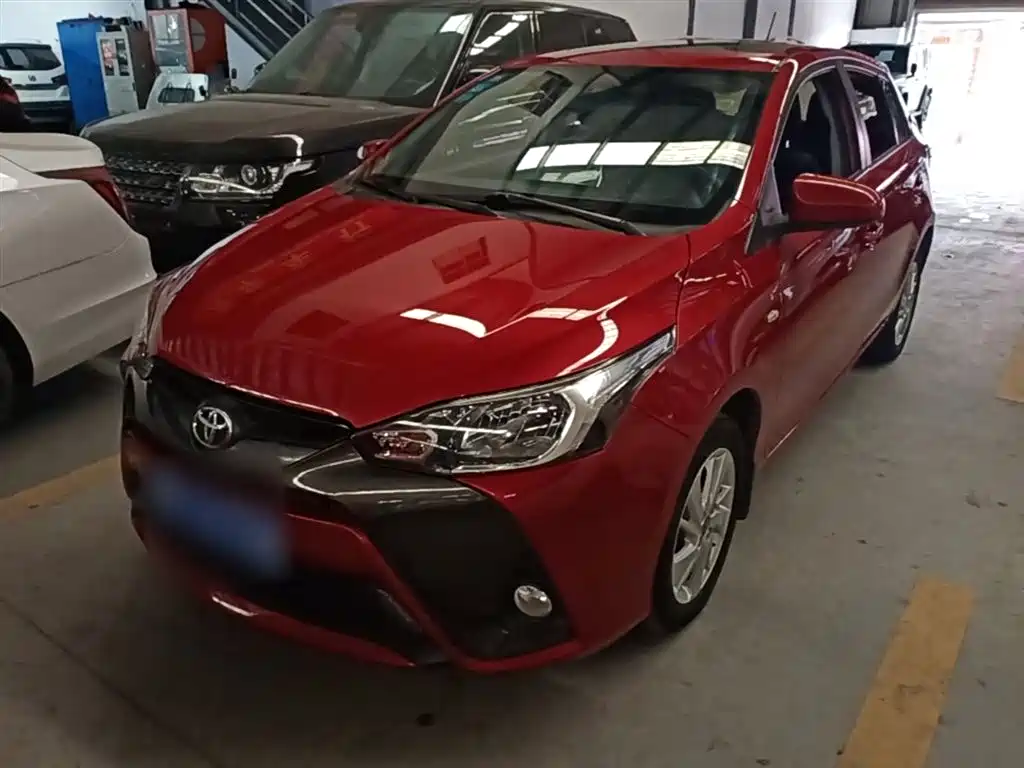 Toyota YARiS L Zhi Xuan 2016 Facelift 1.5G CVT Sunroof Edition фото 2