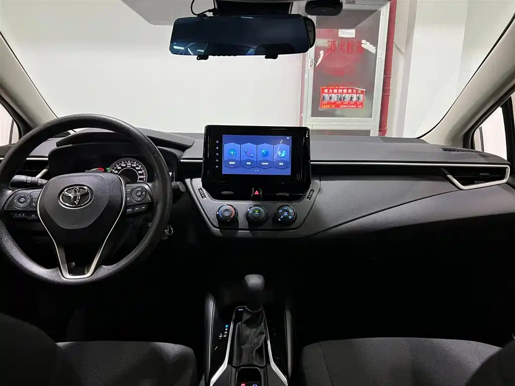 Toyota Corolla 2021 TNGA 1.5L CVT Pioneer Edition фото 12