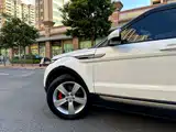 Photo 4 - Land Rover Range Rover Evoque