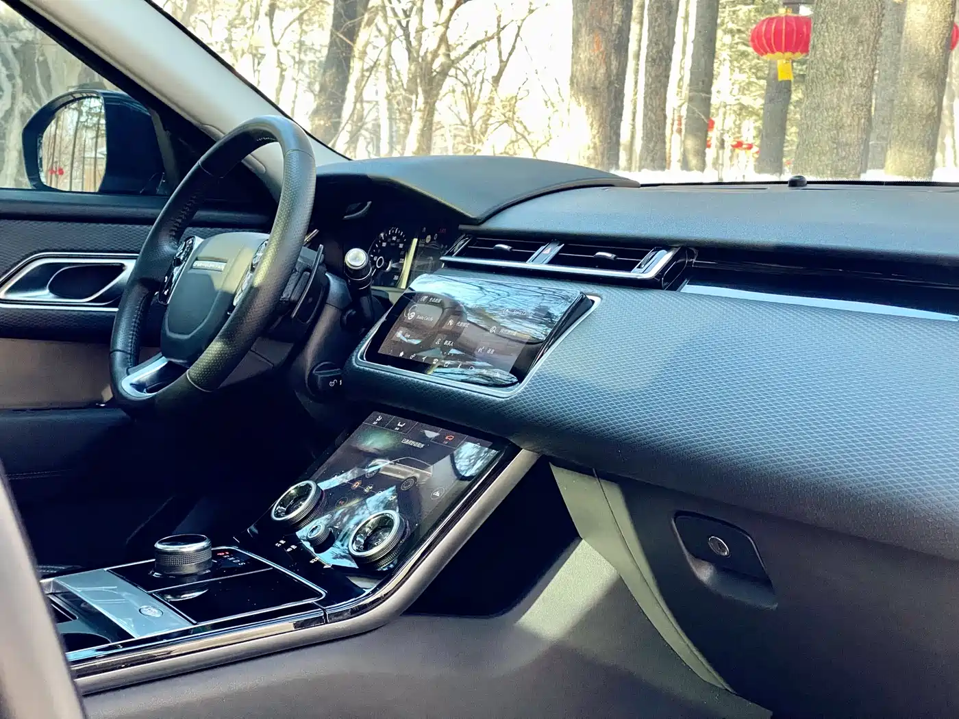 Land Rover Range Rover Velar 2020 P250 фото 28