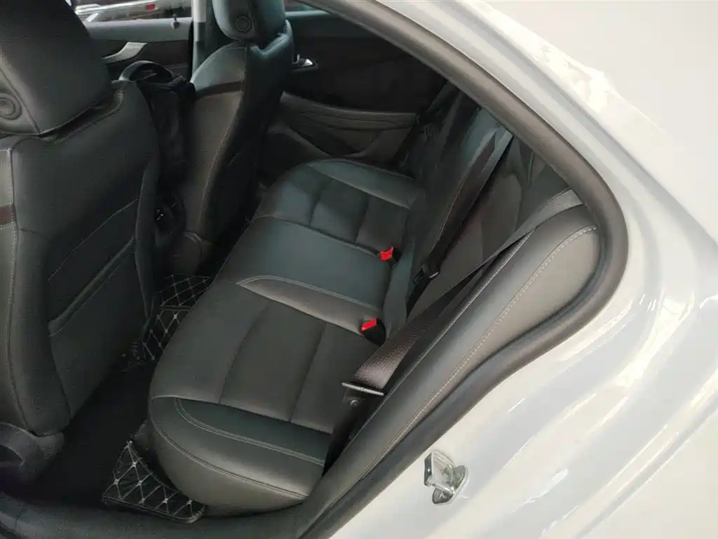 Chevrolet Malibu 2018 530T Automatic Trend Edition фото 17