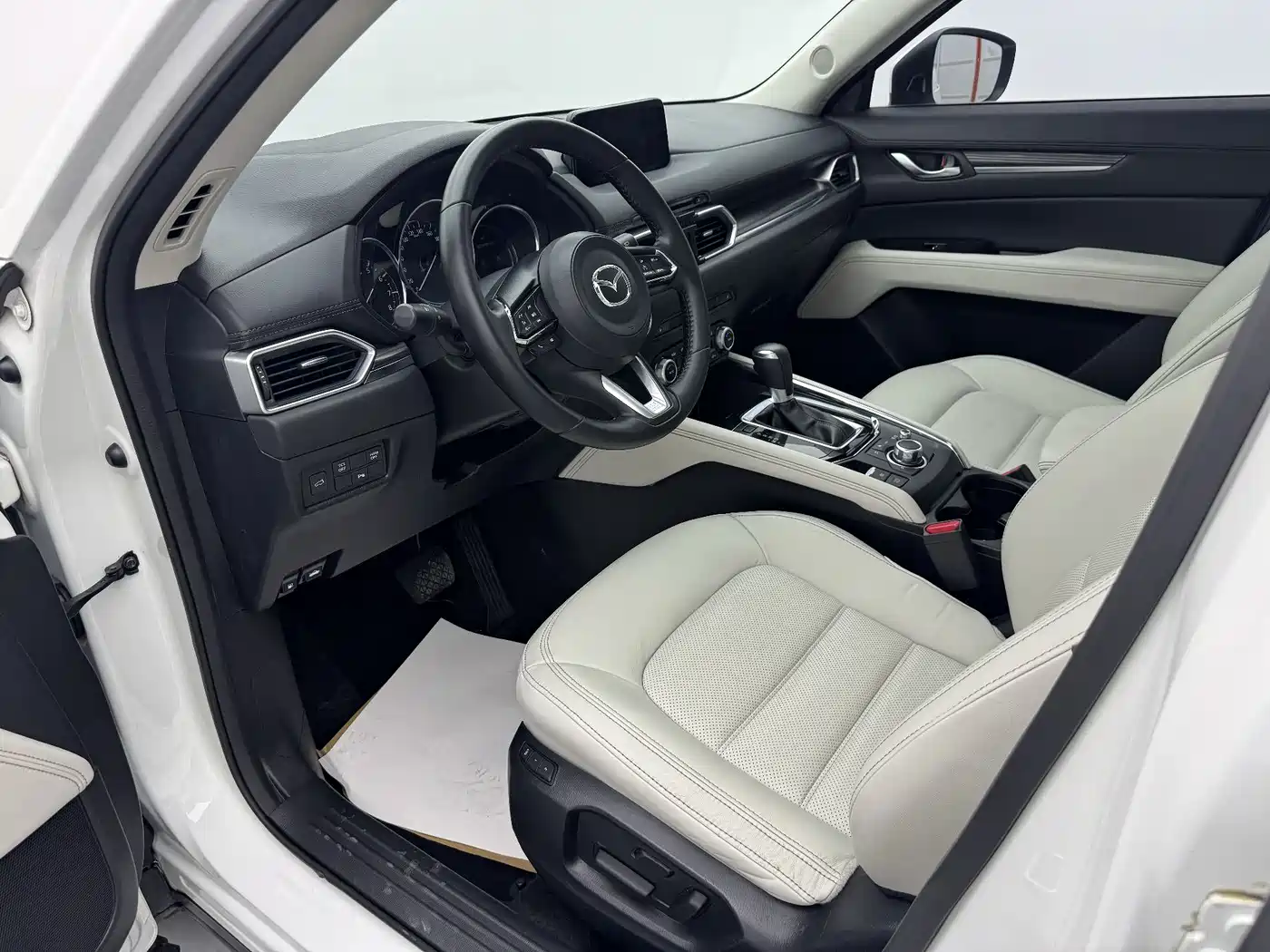 Photo 13 - Mazda CX-5