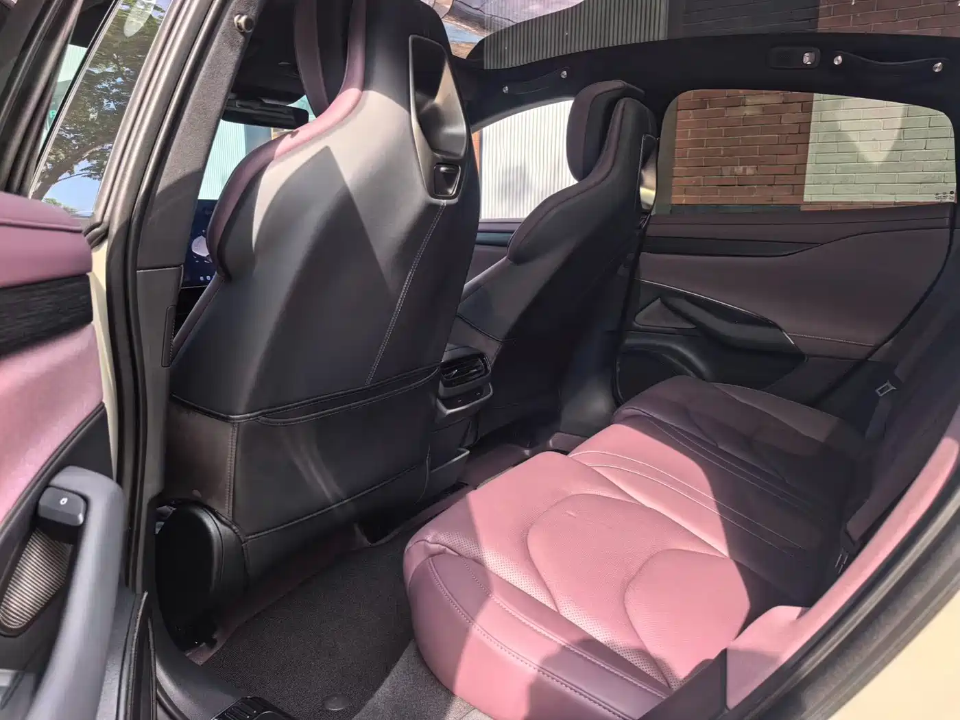 Xiaomi Auto Xiaomi SU7 2024 AWD Extended Range Advanced Smart Driving Max Edition фото 6