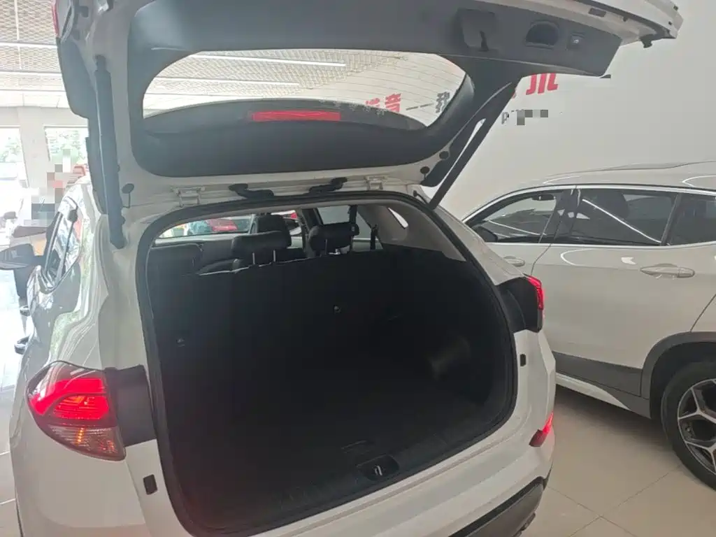 Hyundai Tucson 2015 2015 1.6T Dual Clutch 2WD Leading