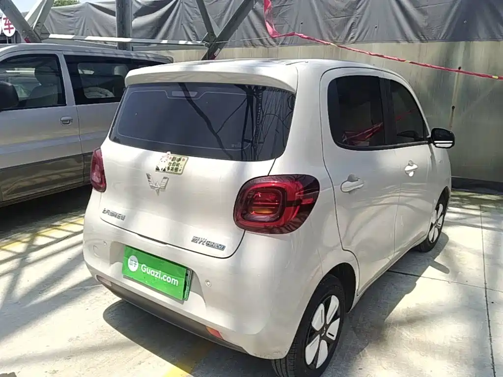 Фото 7 - Wuling Motors Hongguang MINIEV