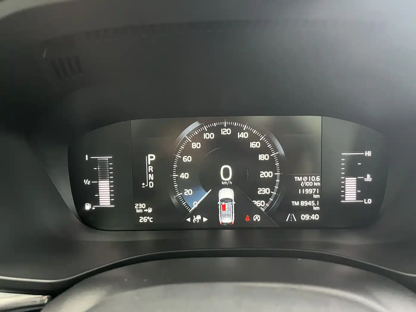 Фото 11 - Volvo XC60