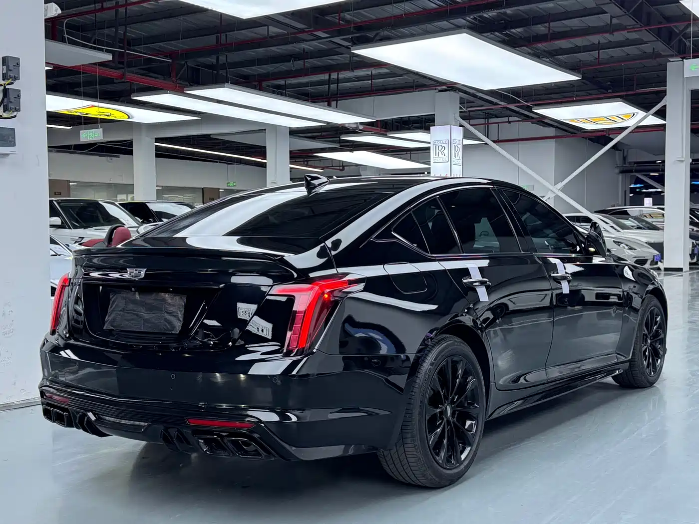 CADILLAC CT5