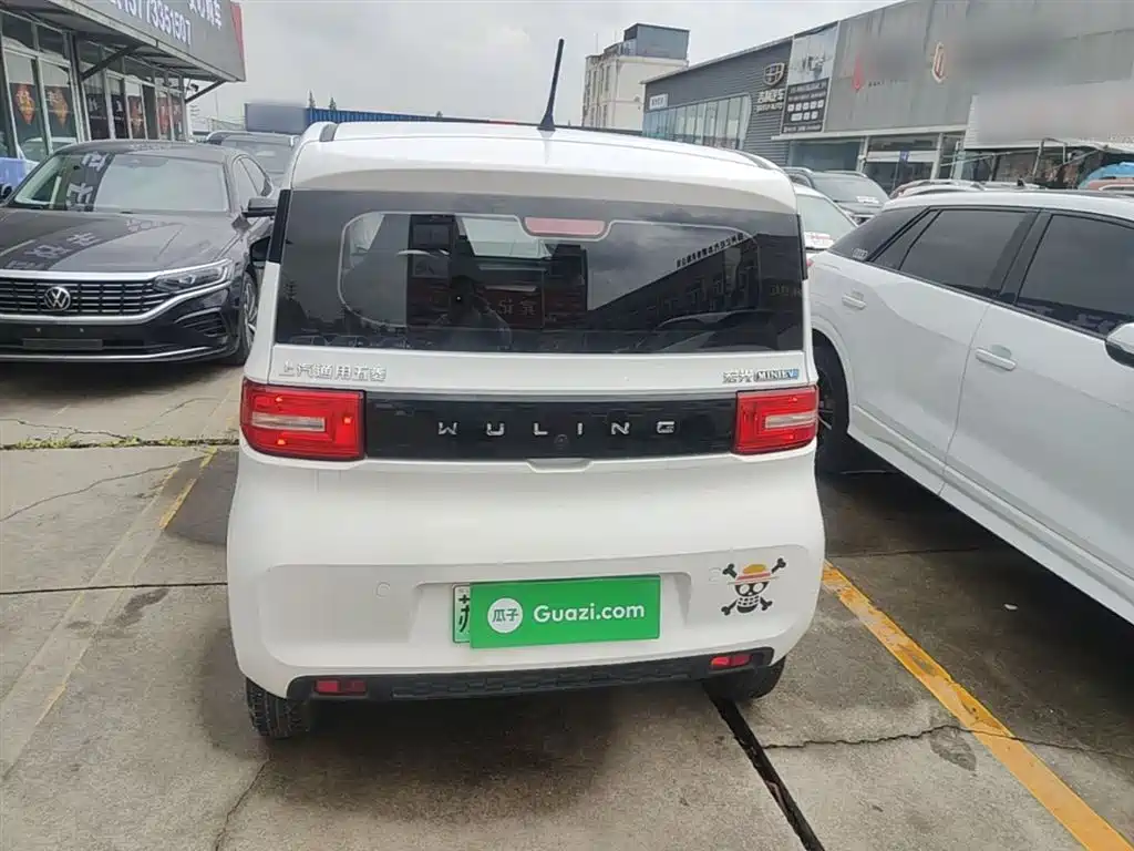 WULING AUTOMOBILE HONGGUANG MINIEV