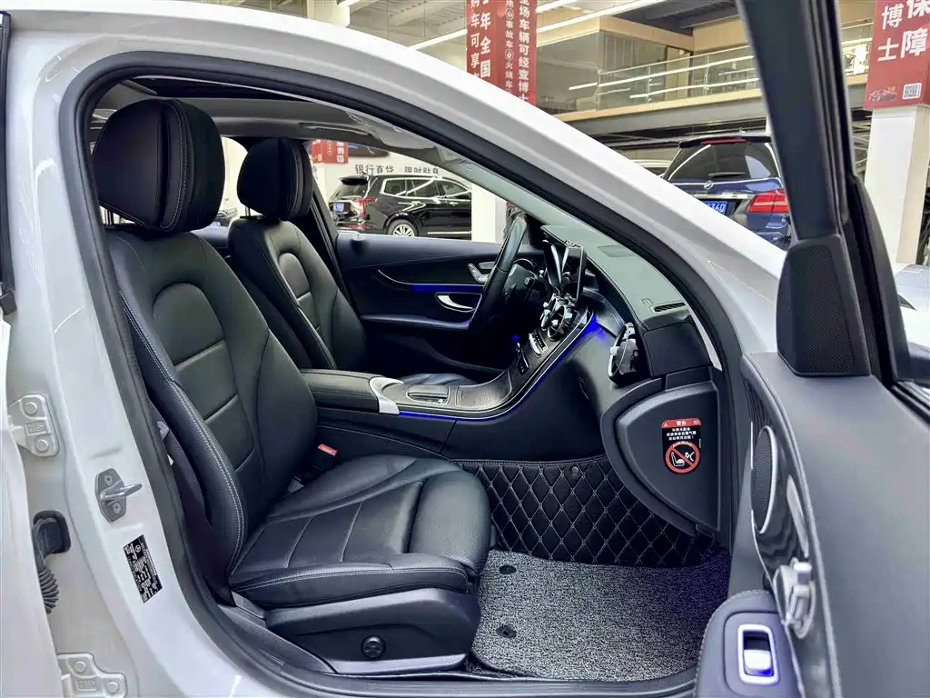 Mercedes-Benz C-Class 2019 C 260 L 4MATIC Sport Edition фото 5