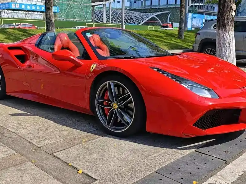 Ferrari 488 2019 2015 488 Spider