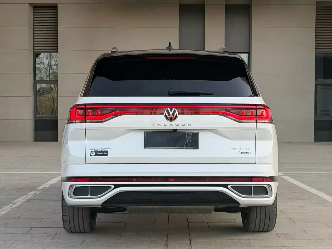 Volkswagen Talagon 2022 380TSI 4WD R-Line Explorer Edition 6-seater фото 5