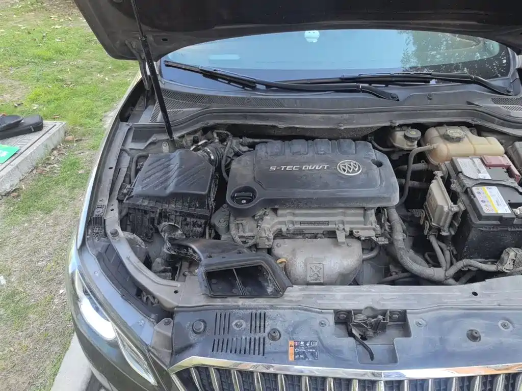 Buick Excelle 2016 Model 15N Automatic Luxury фото 21