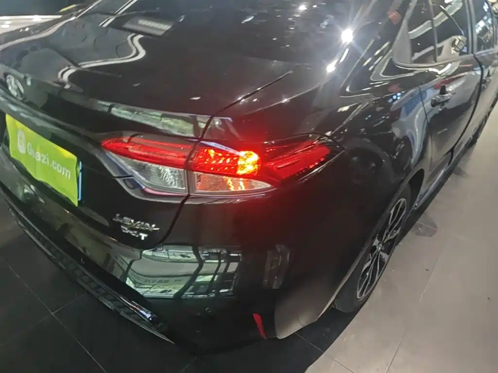 Toyota Levin 2022 185T CVT Sport Edition фото 8