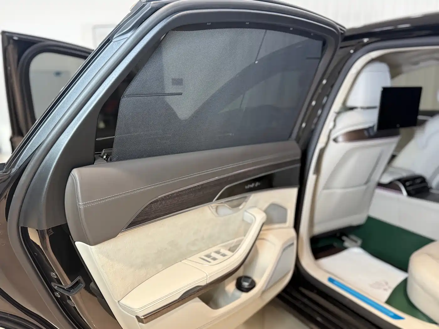 Audi A8 2021 A8L 55 TFSI quattro Premium фото 21