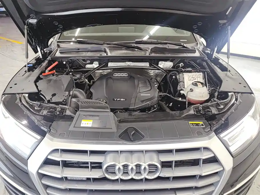 Audi Q5L 2020 Facelift 40 TFSI Honor Progressive фото 10