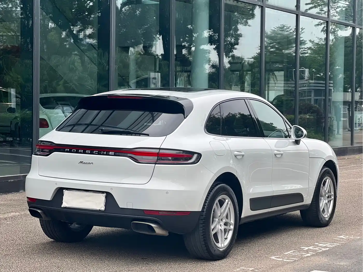 Porsche Macan 2021 Macan 2.0T фото 13