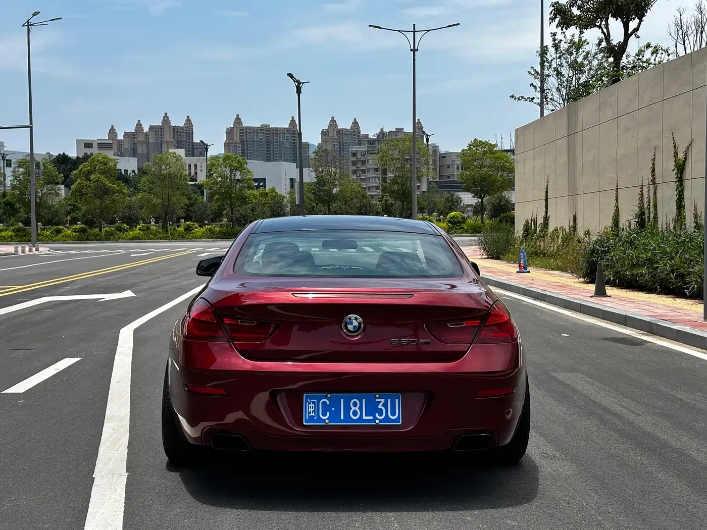 BMW 6 Series 2012 640i Coupe фото 8
