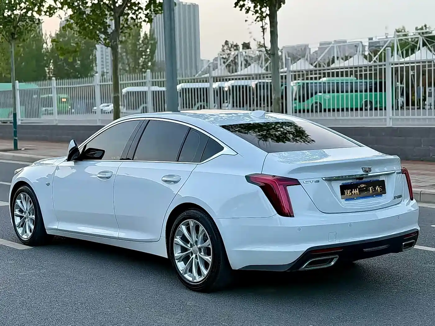 Cadillac CT5 2022 28T Luxury Edition фото 18