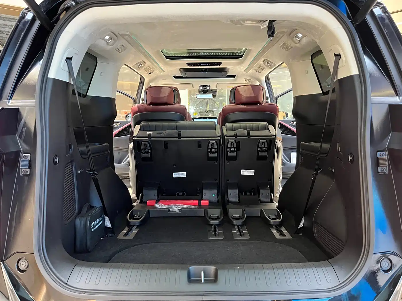 GAC Trumpchi Trumpchi E9 2023 E9 MAX фото 25