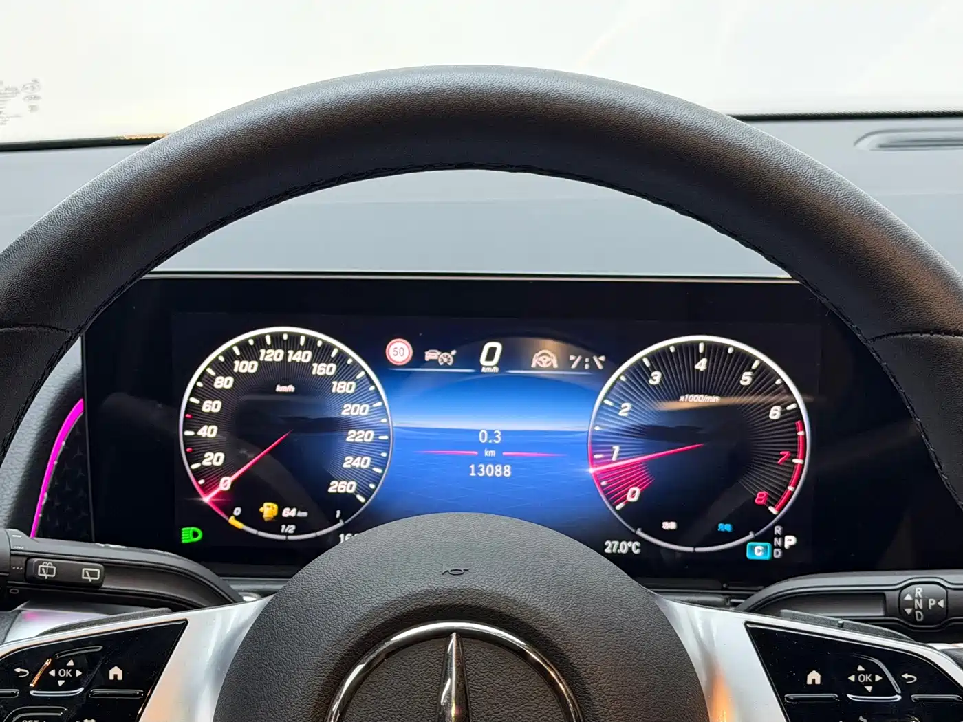 Mercedes-Benz GLB 2025 2025 Model GLB 220 Fashion Style