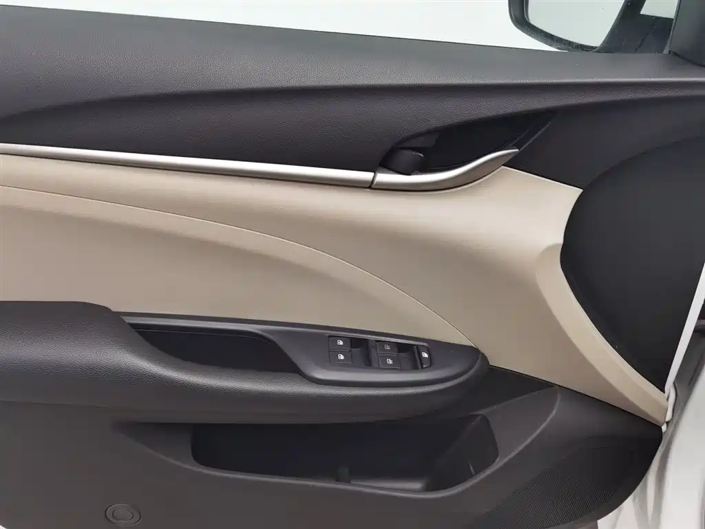 Buick Excelle 2021 Exemplar 1.5L Auto Elite фото 9