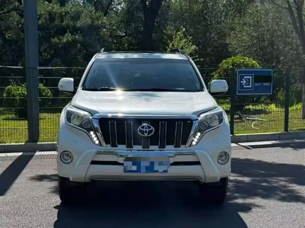 Toyota Prado 2015 2.7L Automatic Luxury фото 5