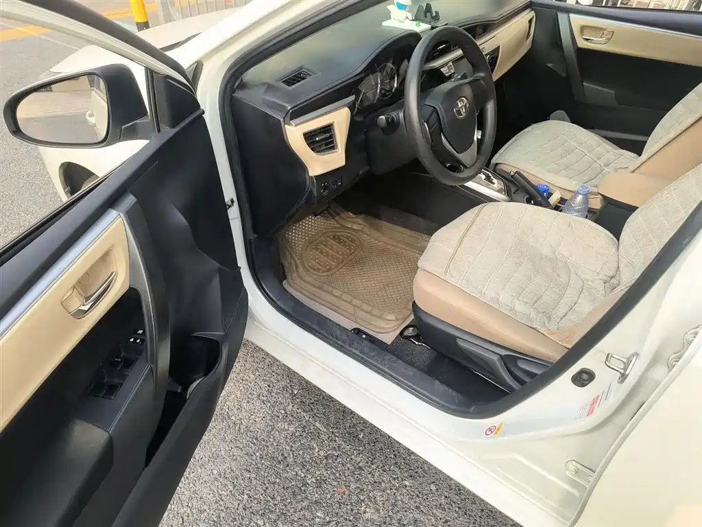 Toyota Levin 2016 1.6G CVT Elite Edition фото 14