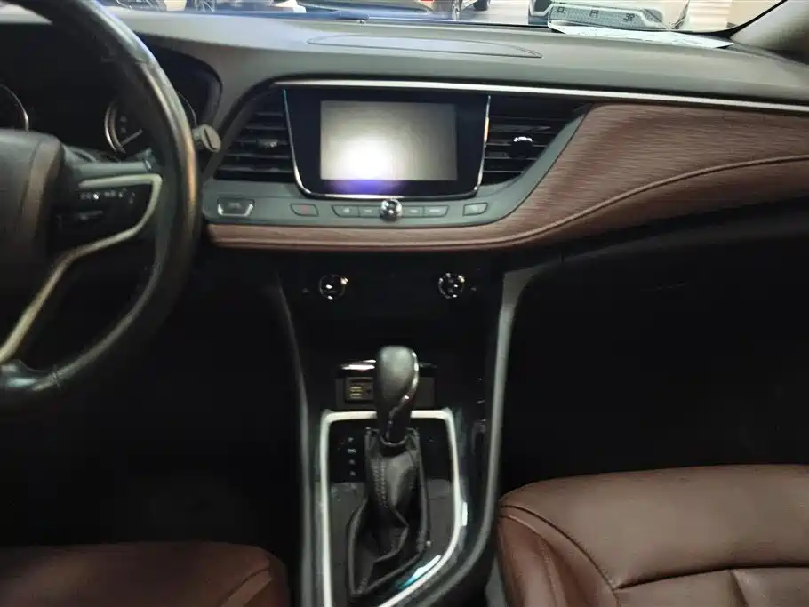 Buick GL6 2019 Model 18T 6-Seater Connected Premium Version China V фото 13