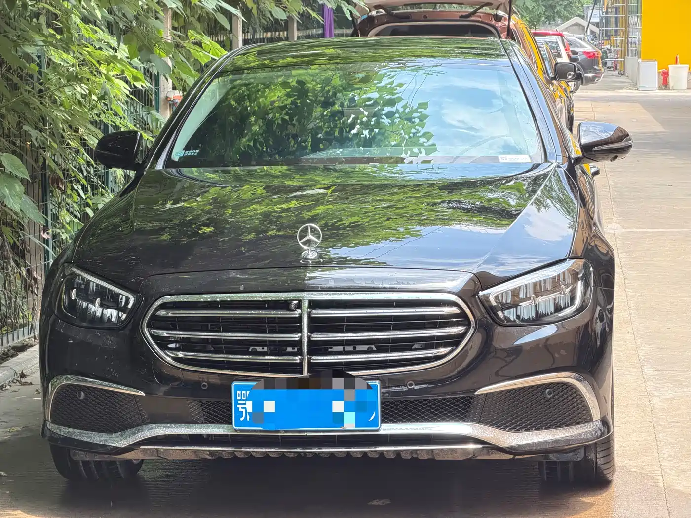 Mercedes-Benz E-Class 2023 Facelift E 300 L Luxury фото 2