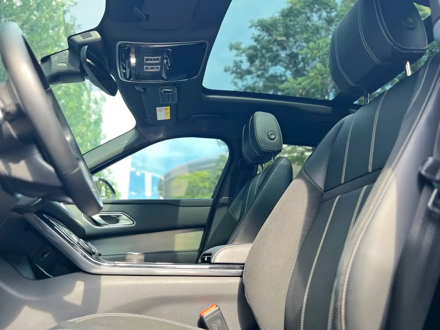 Land Rover Range Rover Velar 2018 2018 P300 R-DYNAMIC S