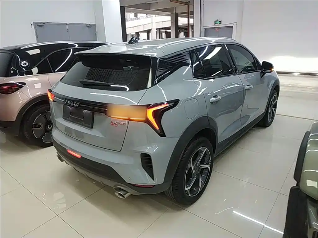 Lynk & Co 06 EM-P 2022 PHEV 84KM Range Pro фото 7
