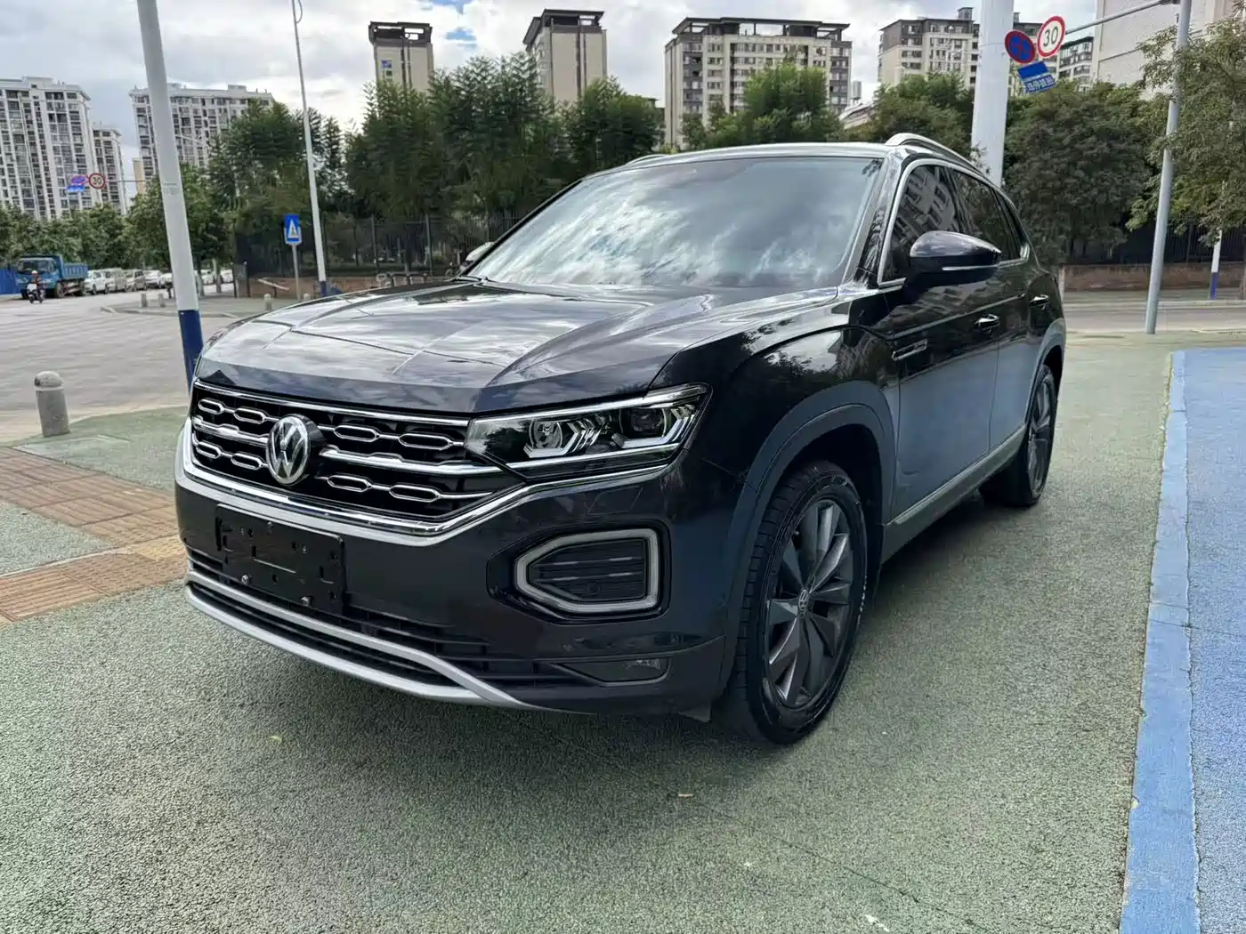 Volkswagen Tayron 2019 2019 380TSI 4WD Flagship China V
