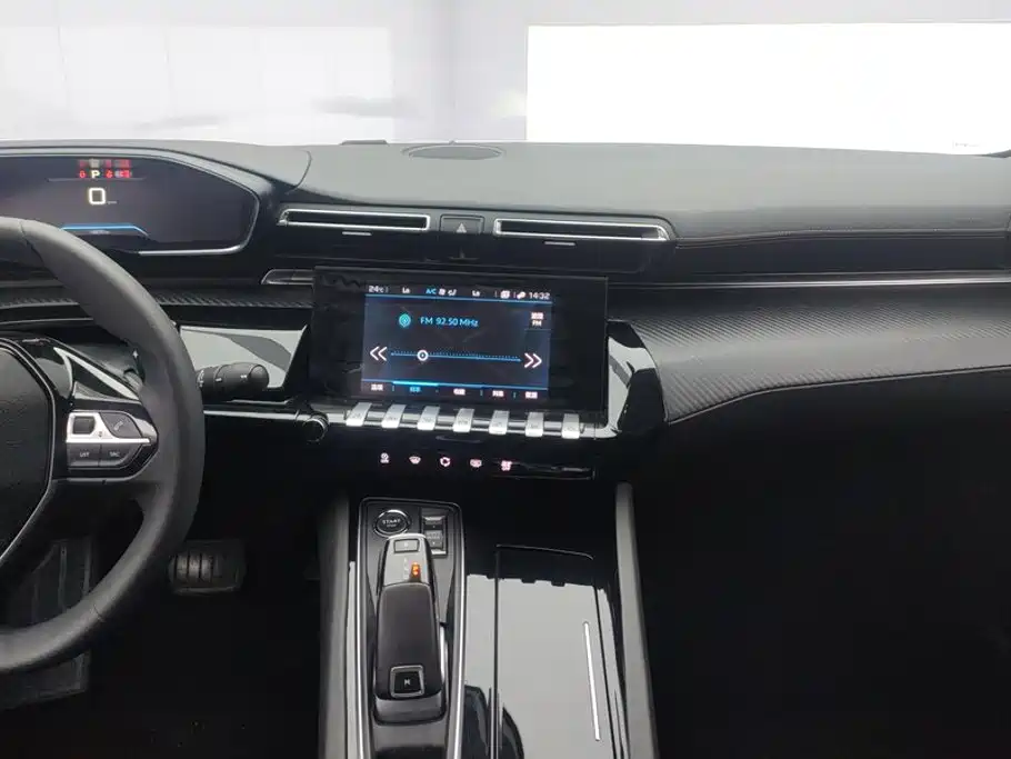 Фото 13 - Peugeot 508