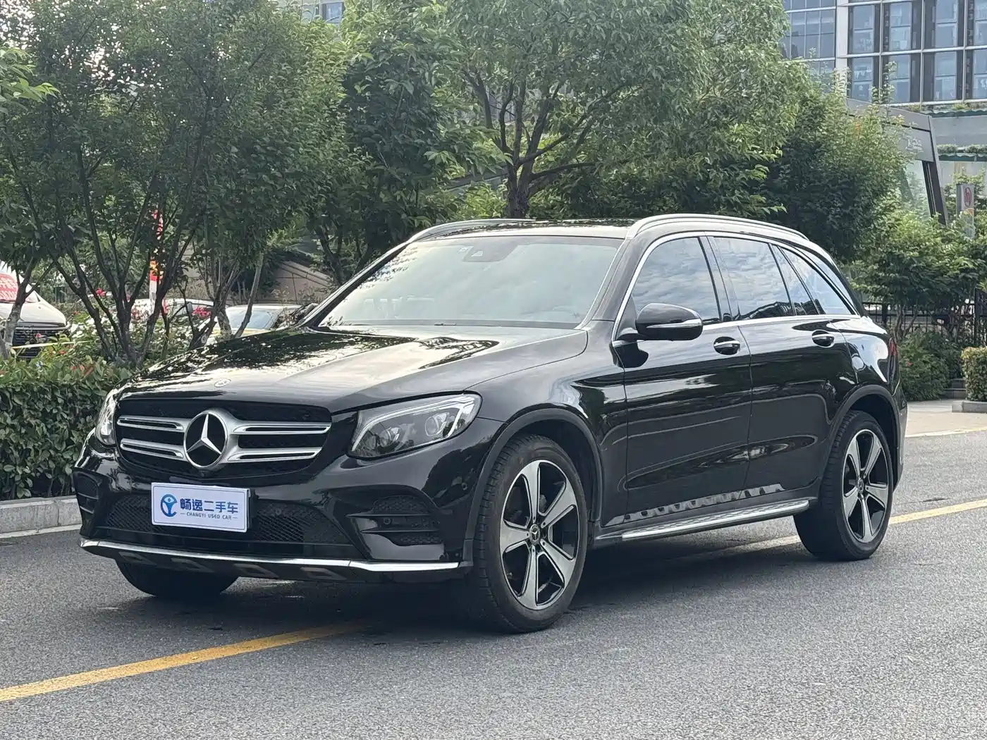 Mercedes-Benz GLC 2019 GLC 300 L 4MATIC Dynamic