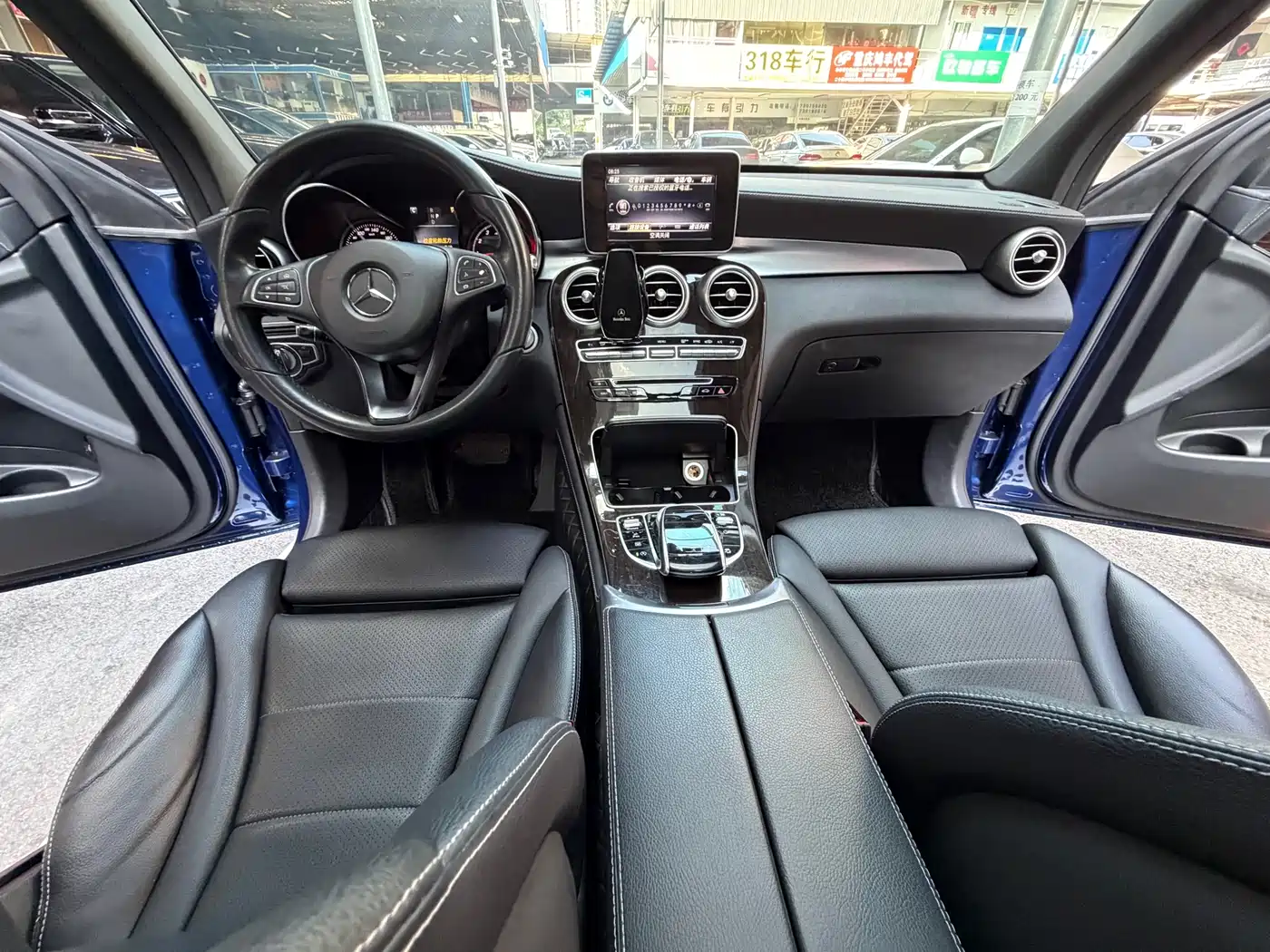 Mercedes-Benz GLC 2018 GLC 260 4MATIC Dynamic фото 17