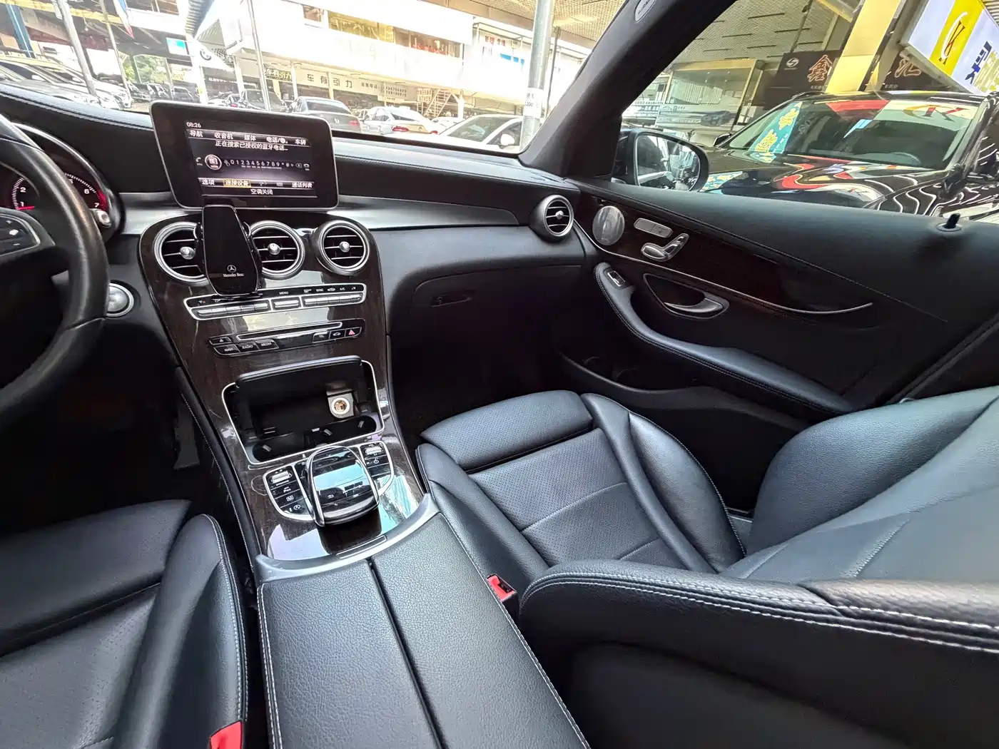 Mercedes-Benz GLC 2018 GLC 260 4MATIC Dynamic фото 25