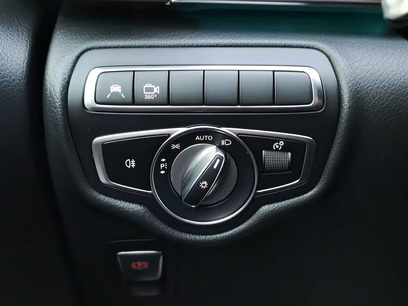 Mercedes-Benz V-Class 2022 V 260 L Long Wheelbase Luxury Edition фото 20
