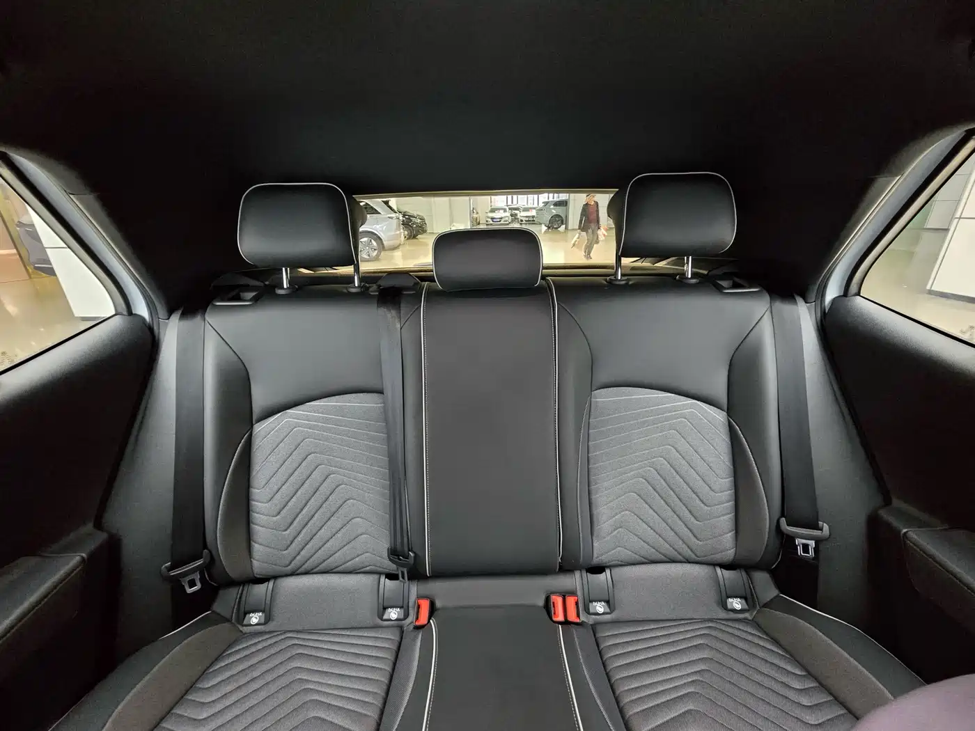 Volkswagen ID.3 2023 Pure Smart Edition фото 6