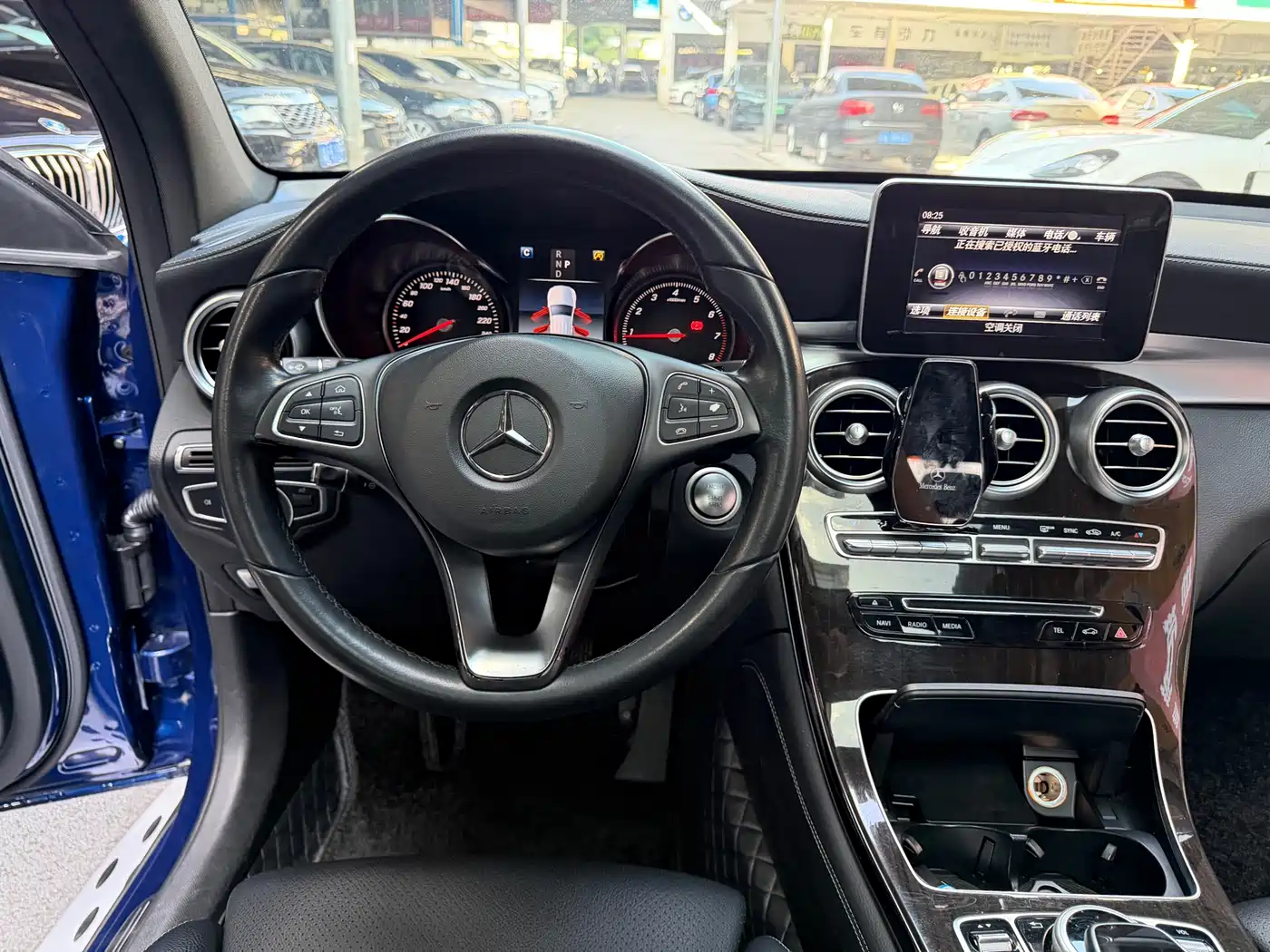 Mercedes-Benz GLC 2018 GLC 260 4MATIC Dynamic фото 15