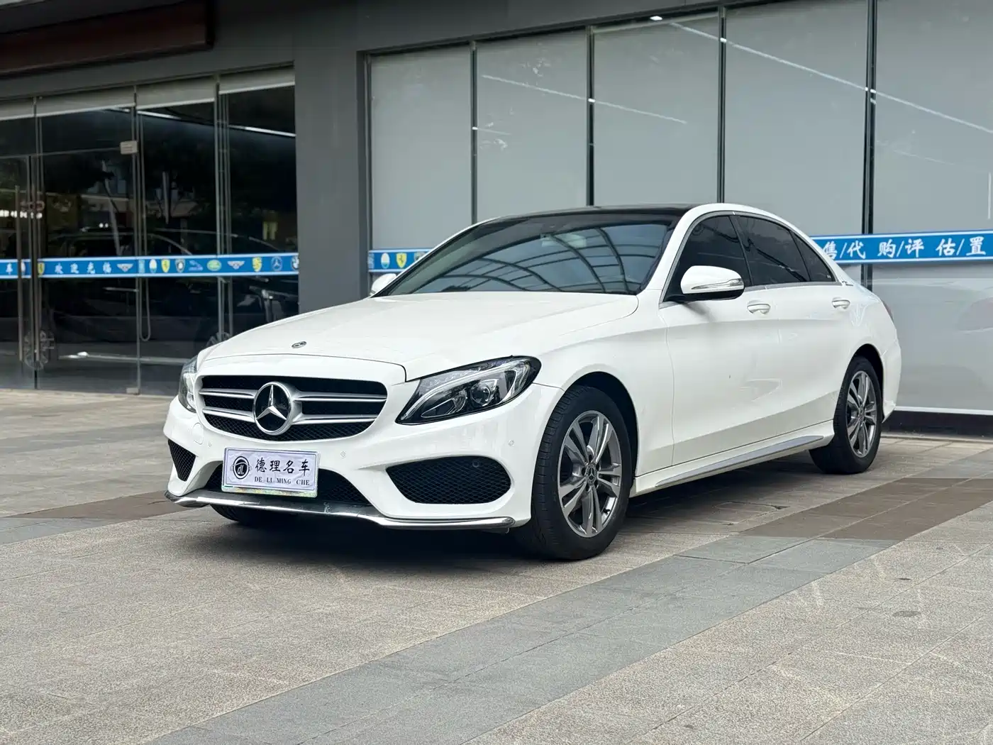 Mercedes-Benz C-Class 2018 C 200 L Sport Edition фото 3