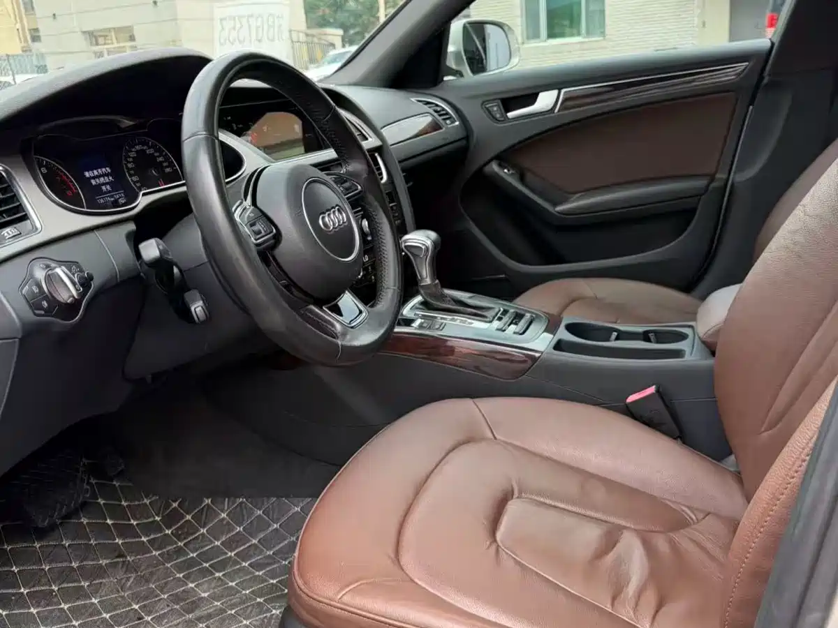 Audi A4L 2015 35 TFSI Auto Comfort фото 7