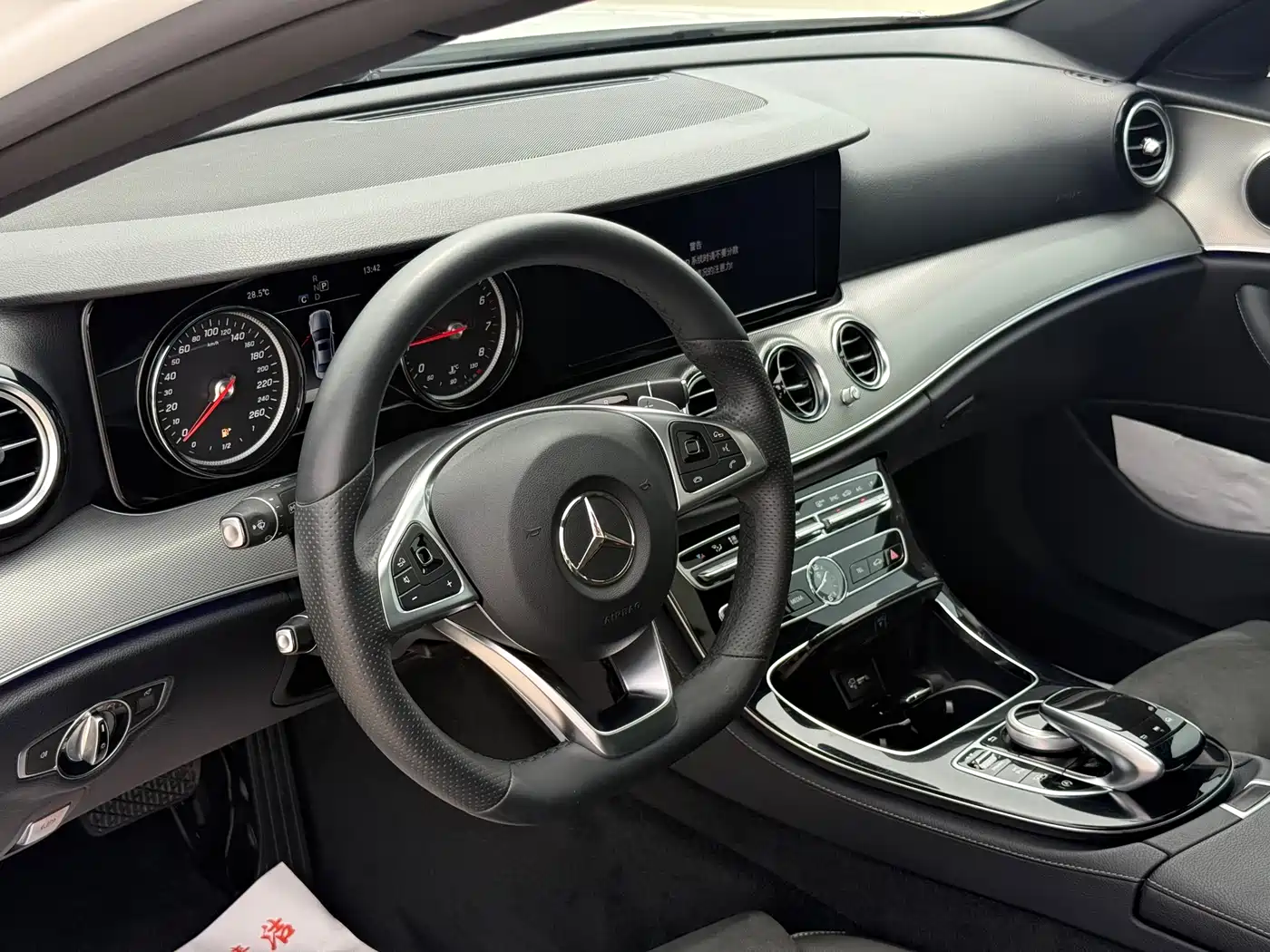 Mercedes-Benz E-Class 2017 E 200 Sport фото 22