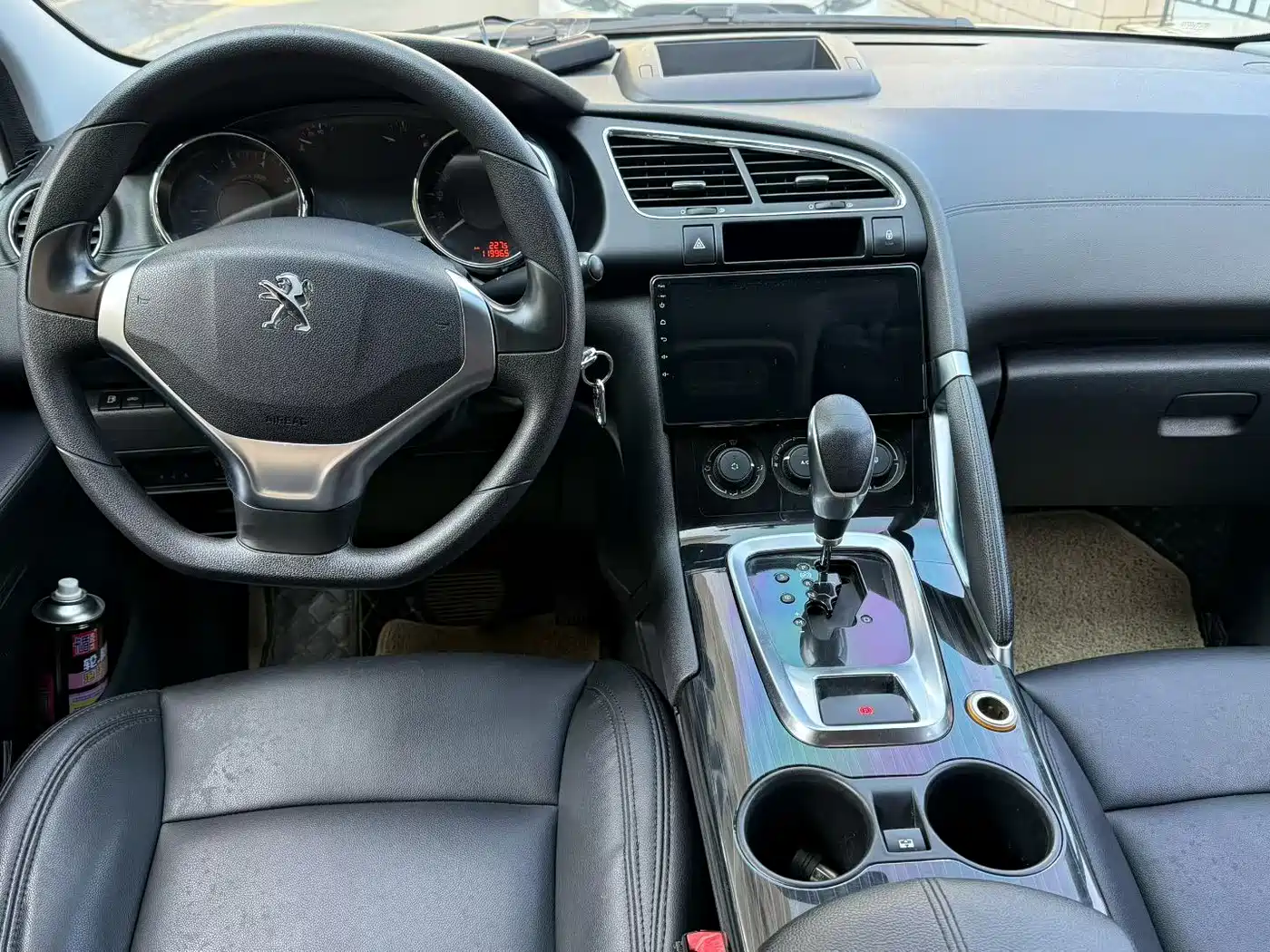Peugeot 3008 2015 2.0L Automatic Classic Edition фото 6