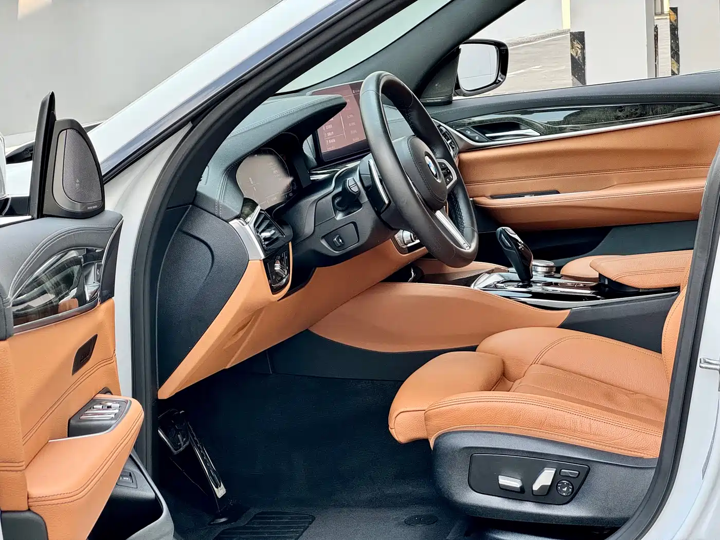 BMW 6 Series GT 2021 630i M Sport Package фото 5