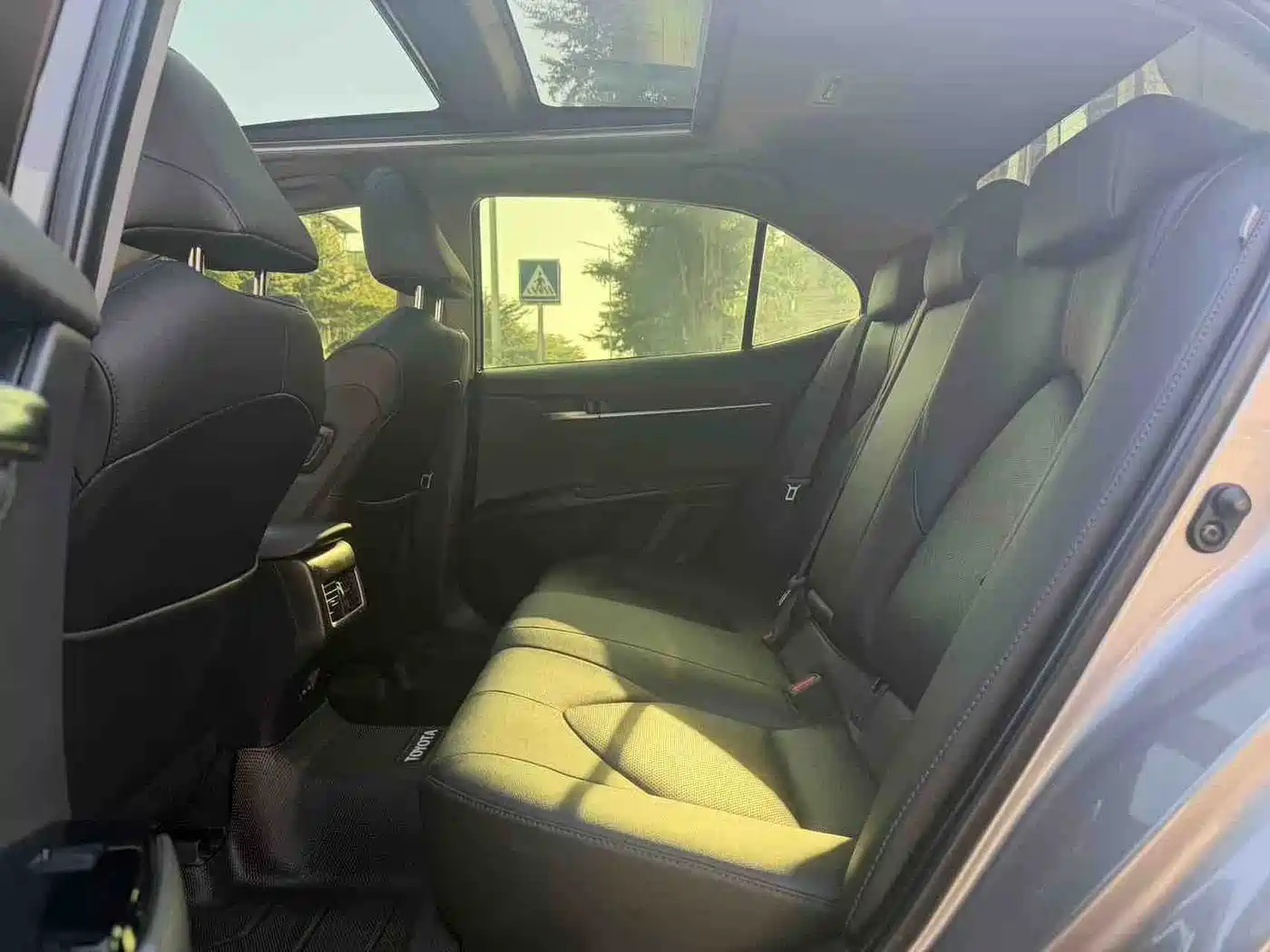 Toyota Camry 2023 2.5S Trend Edition фото 8