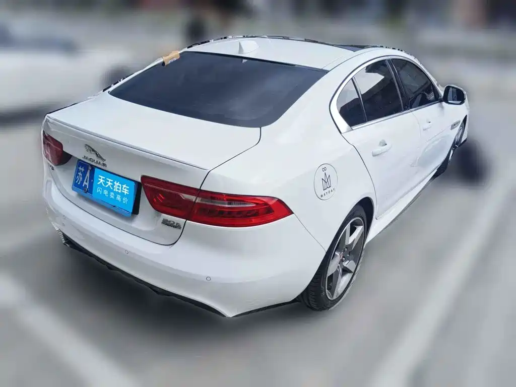 Jaguar XE 2019 2018 2.0T 300PS AWD R-Sport Edition