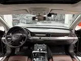 Photo 7 - Audi A8