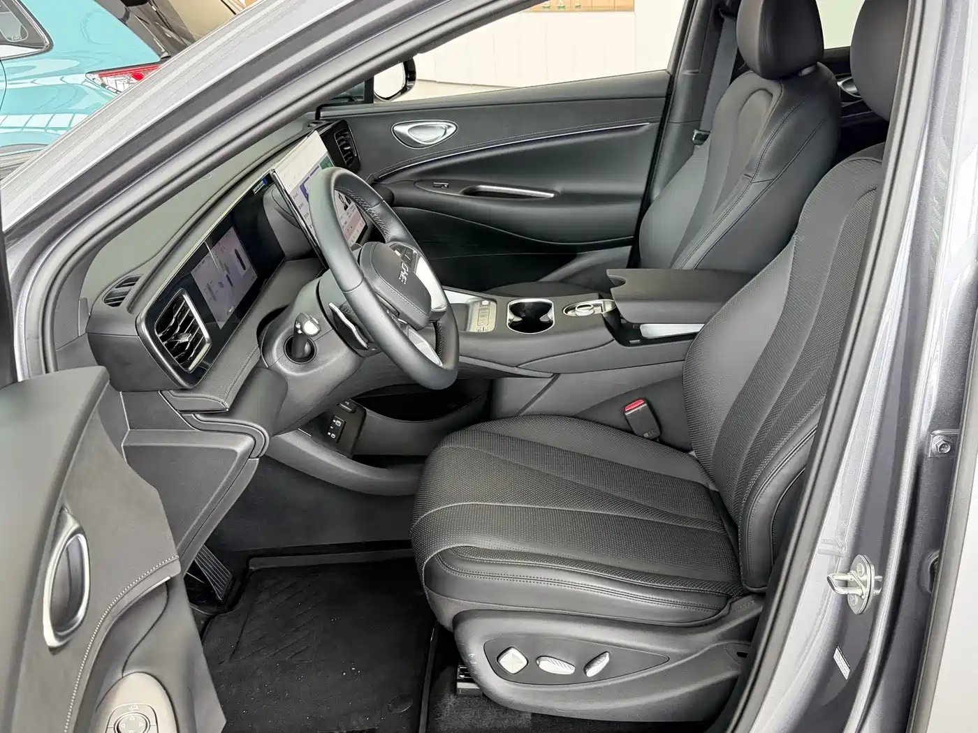 BYD Sealion 06 New Energy 2025 DM-i 170 Pilot Plus Edition фото 9