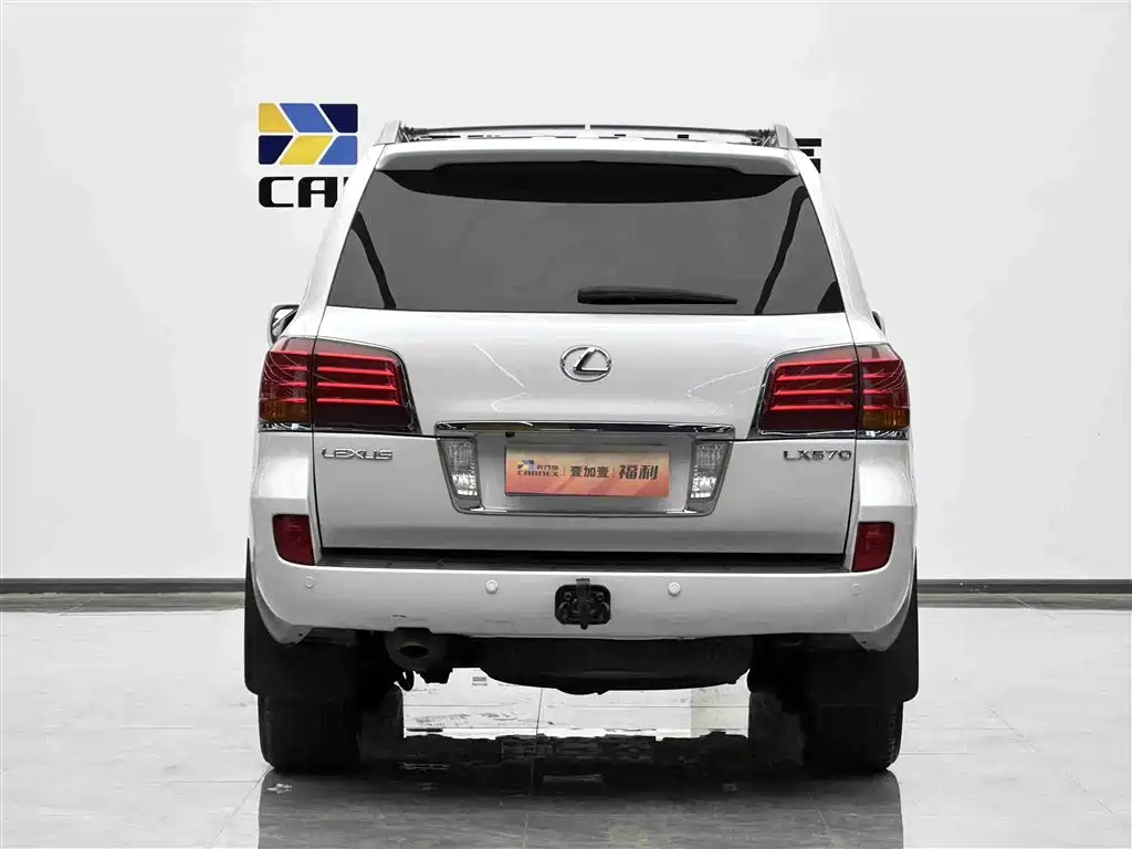 Lexus LX 2009 570 фото 18