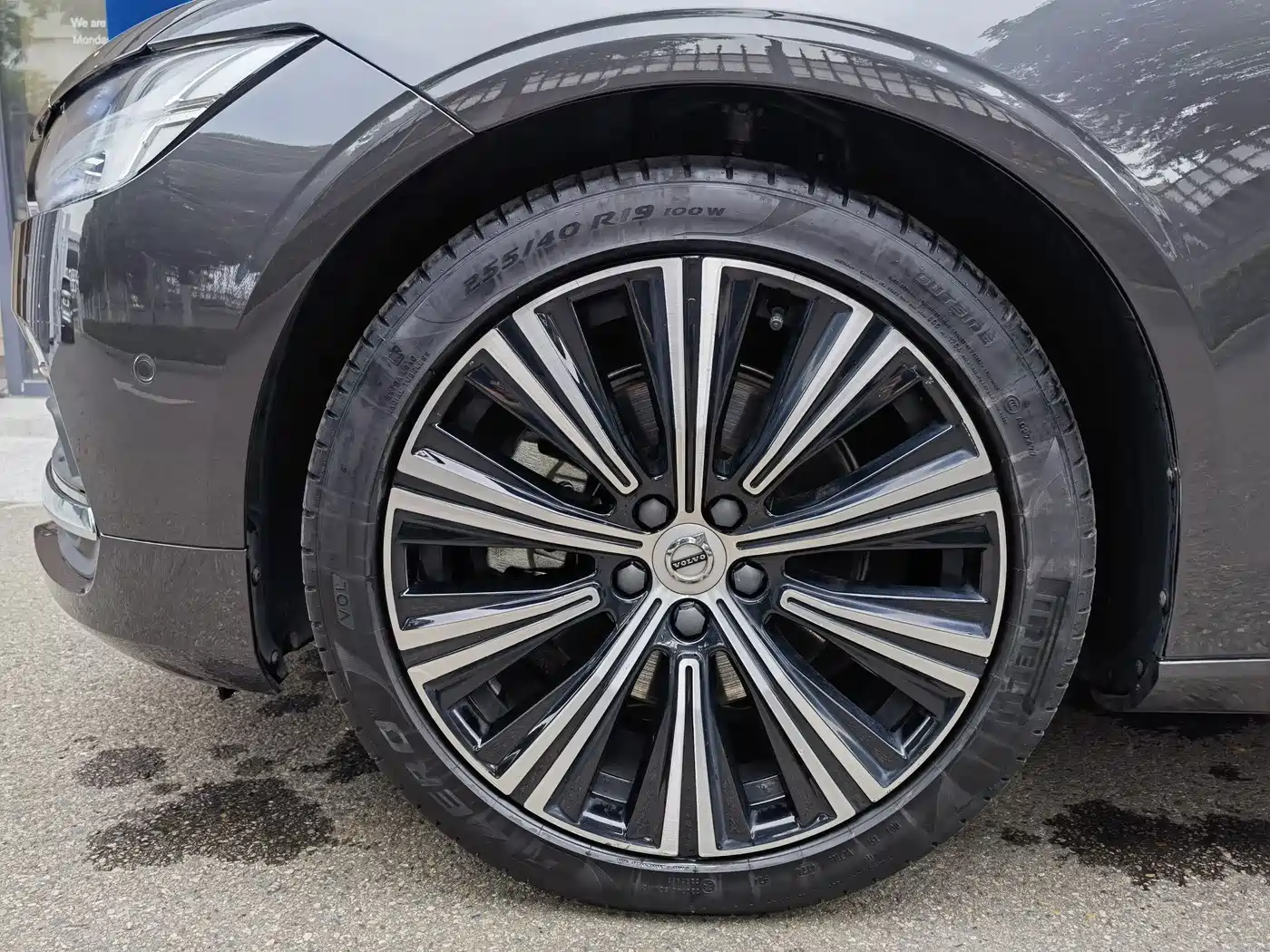 Фото 20 - Volvo S90